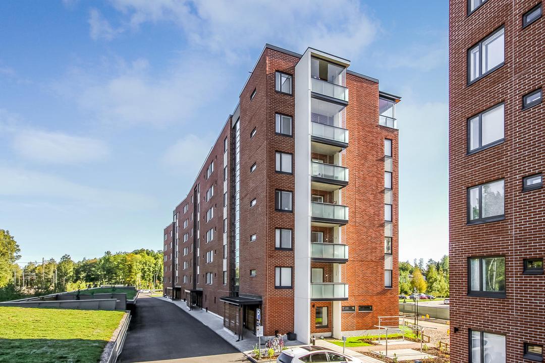 Ullanmäentie 14 B 49