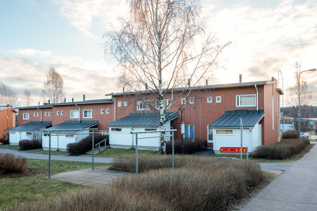 Helmikuja 8 C 19