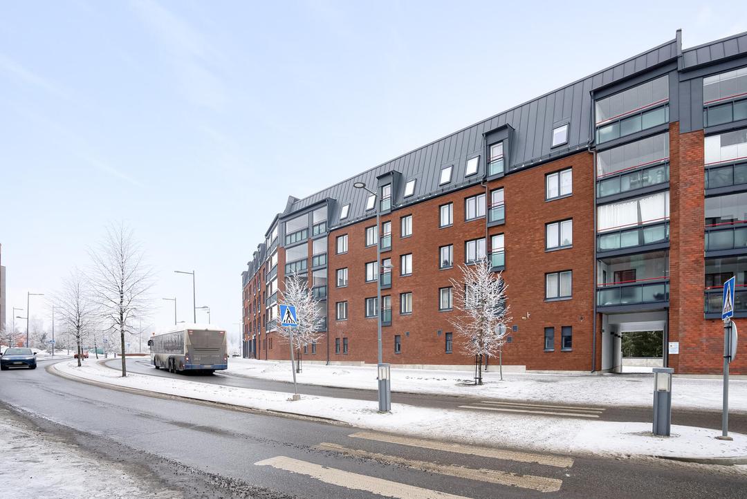 Asuntamaanrinne 2 A 24