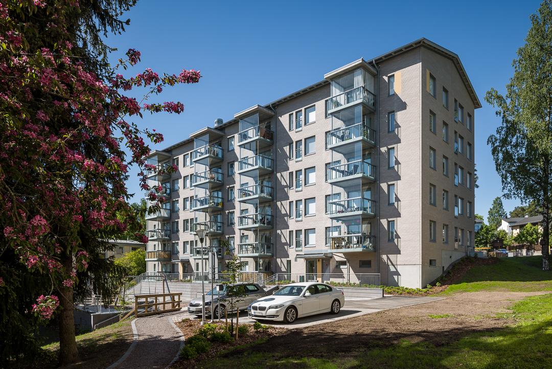 Vuorikummuntie 6b A 4