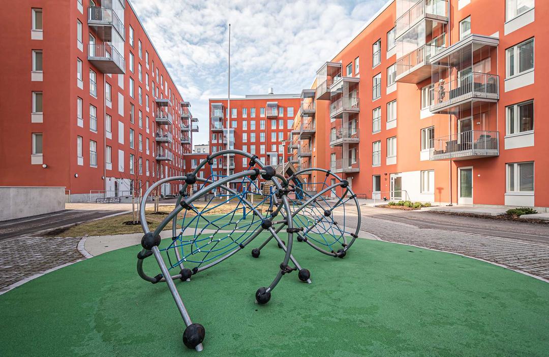 Keltasafiirinpolku 3 F 154
